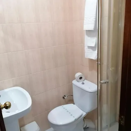 Hostal Adelia Hotel