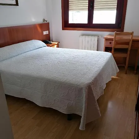 Hostal Adelia Hotel