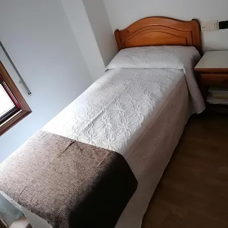 Hostal Adelia 2*