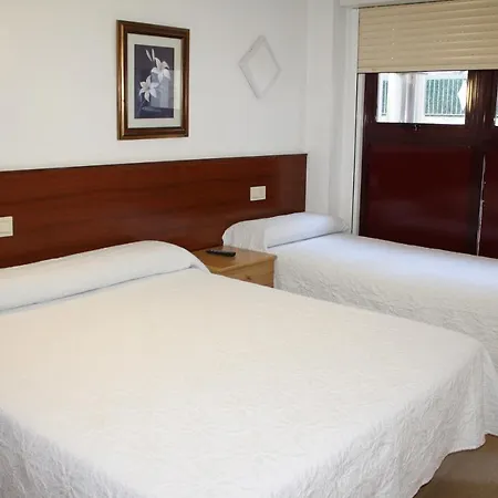 Hotel Hostal Adelia