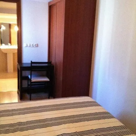 Hotel Hostal Adelia A Coruna