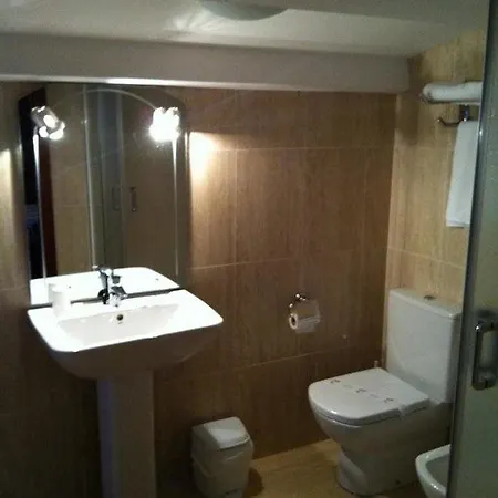 Hostal Adelia 2* A Coruna